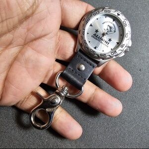 Sweda pittsburgh penguins Clip on quartz watch silver tone